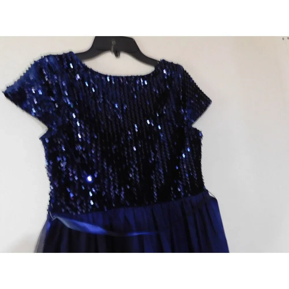 Speechless girls formal dress NWT, size 16